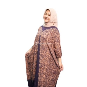 Daster Semi Kaftan Motif Ungu