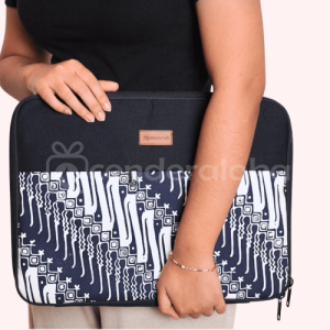 Laptop Sleeve Batik
