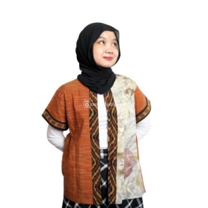 Outer Kombinasi Tenun Troso dan Ecoprint Natural