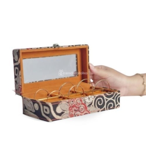 Wadah Cincin Batik dengan Kaca Akrilik